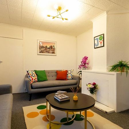 Cozyhome-3Br-5Guest#Netflix#Parking#Garden Ноттингем Экстерьер фото
